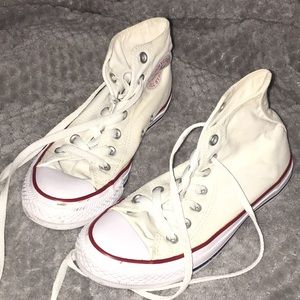 ✨ White High Top Converse ✨